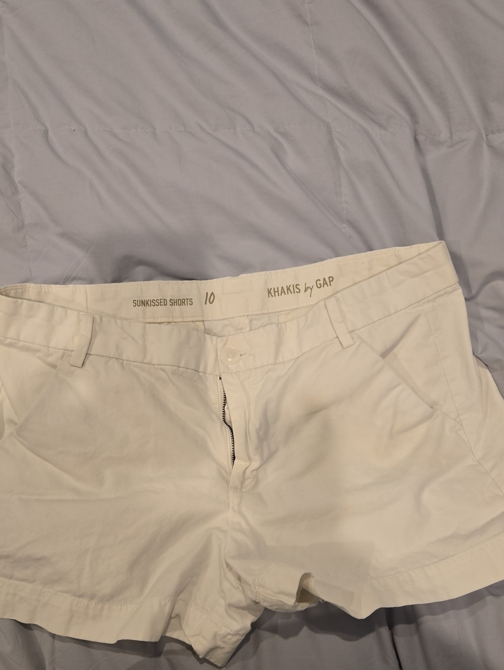 GAP White Sunkissed Khaki Shorts